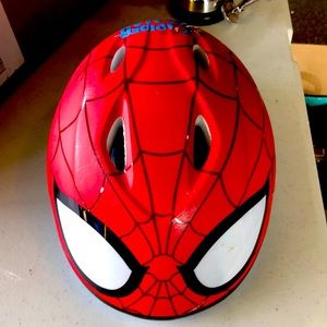 Spider-Man helmet